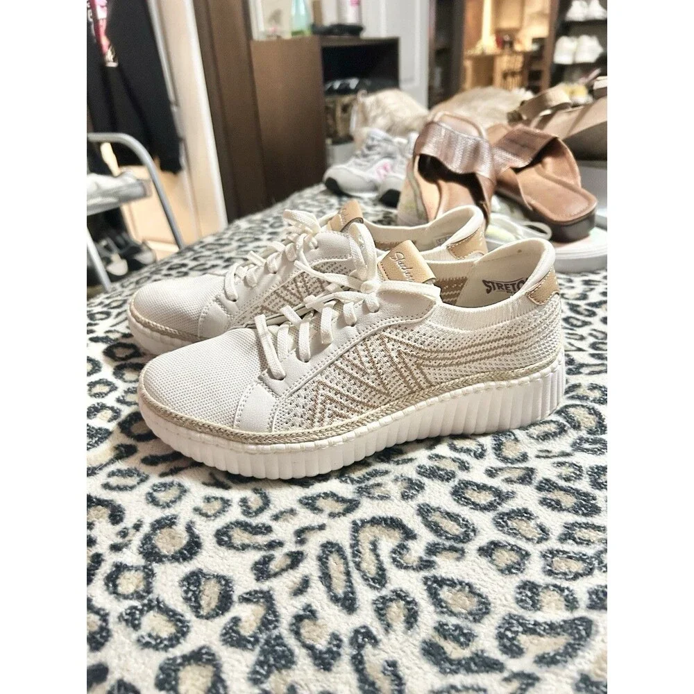 Sketchers Womens Wilshire Blvd Sneakers White & Tan Size 8 Casual Comfort Vegan - Picture 8 of 10